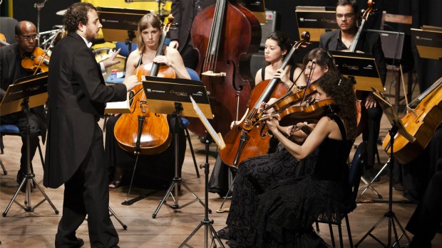 Orquestra Ouro Preto em ação