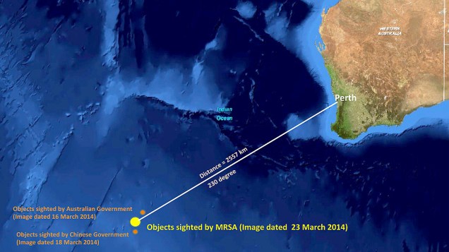 Satélite detecta 122 objetos no mar que podem ser do avião desaparecido da Malaysia Airlines Satélite detecta 122 objetos no mar que podem ser do avião desaparecido da Malaysia Airlines