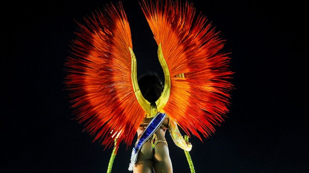 Evelyn Bastos, a rainha do Carnaval do Rio em 2013