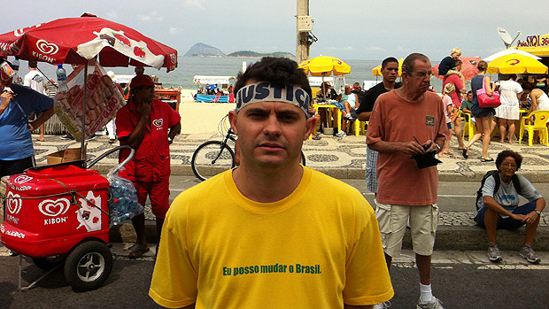 Paulo Mozzone, 33 anos durante manifestação contra a corrupção, no Rio de Janeiro