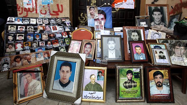 Fotos de manifestantes mortos em protestos na Líbia