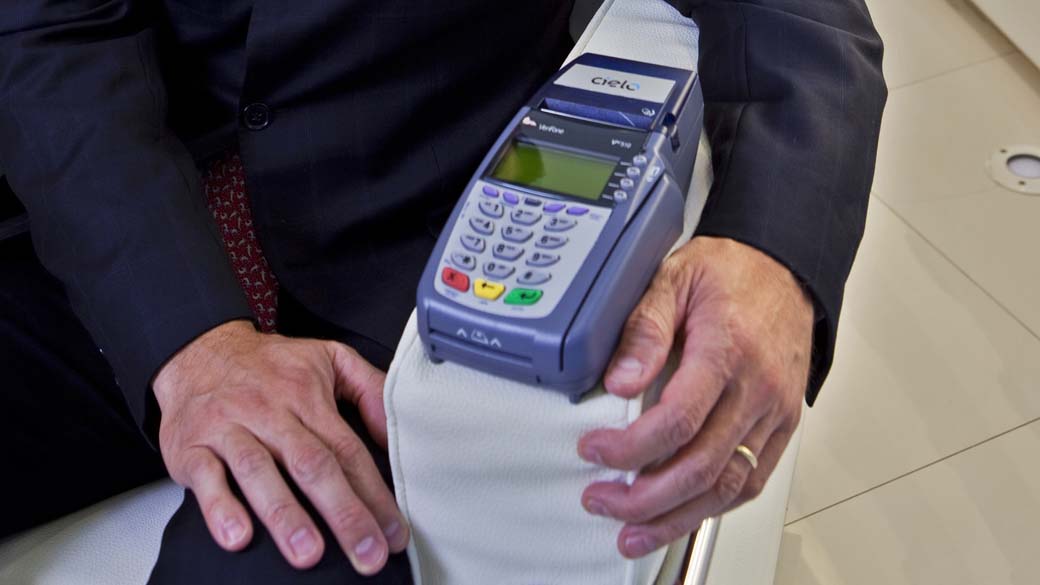 Máquina de cartão de crédito e débito da Cielo