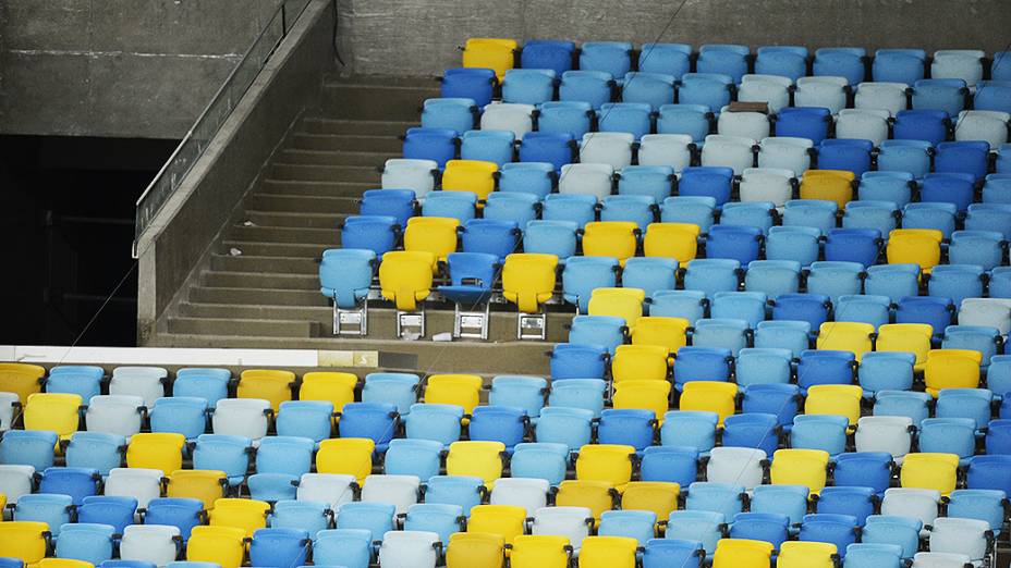 O primeiro evento-teste do novo Maracanã, uma pelada entre os amigos de Ronaldo e Bebeto