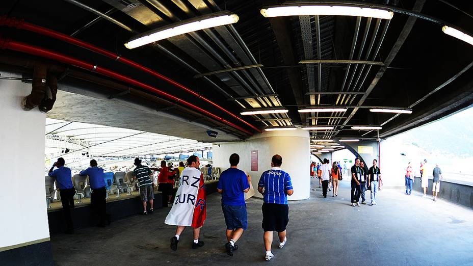 Torcedores voltam ao Maracanã e Itália vence o México pela Copa das Confederações