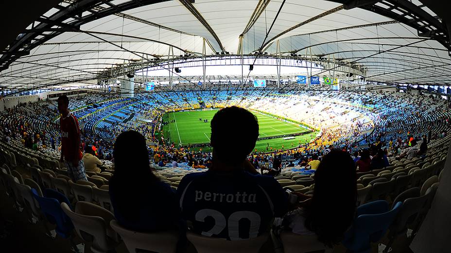 Torcedores voltam ao Maracanã e Itália vence o México pela Copa das Confederações