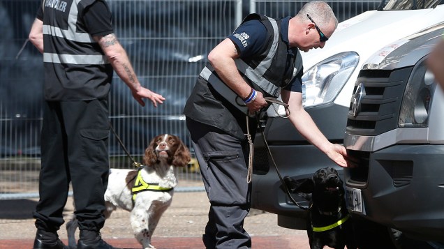 A polícia e os organizadores da Maratona de Londres decidiram reforçar a segurança da prova depois do atentado terrorista em Boston, na segunda-feira