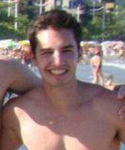 Marcelo de Freitas Salla Filho: 20 anos, estudante de direito, natural de Santa Maria, decidiu ir &agrave; festa com o irm&atilde;o, Pedro, na &uacute;ltima hora, depois de ganhar um passe para a &aacute;rea VIP