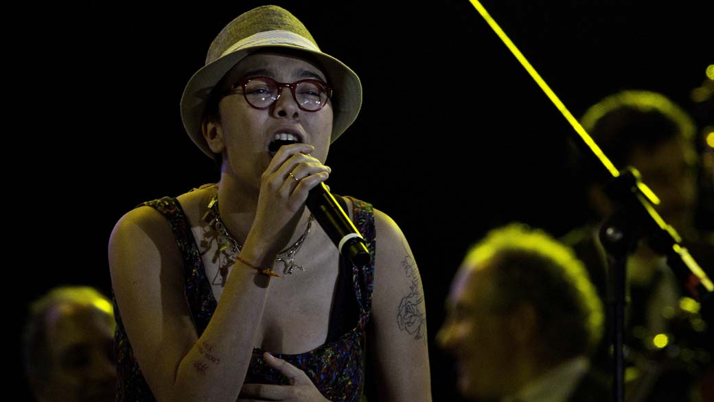 Maria Gadú durante show no palco Mundo, no primeiro dia do Rock in Rio, em 23/09/2011