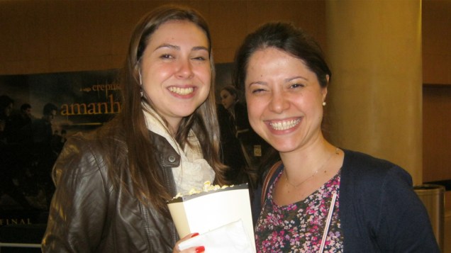Marina e Carolina gostam da série de Stephanie Meyer por apresentar um "romance maravilhoso". Elas foram à pré-estreia de Amanhecer - Parte 2 assistir ao final da saga