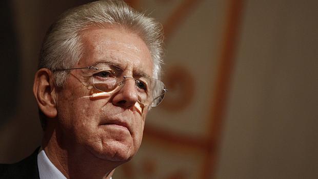 Elogiada atuação do premiê Mario Monti não tem sido suficiente para acalmar o mercado