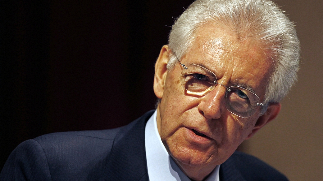 o primeiro-ministro italiano, Mario Monti
