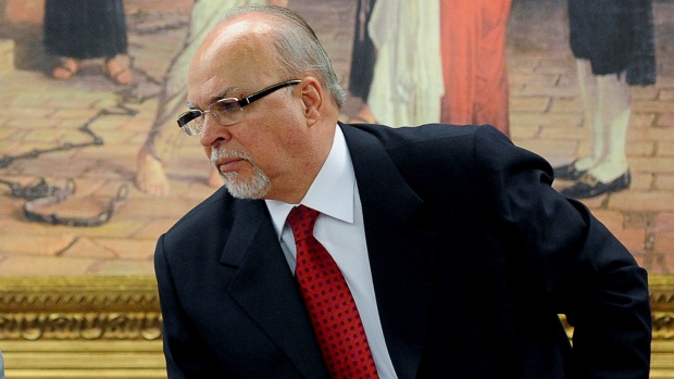 De saída: a demissão de Negromonte é a mais claramente anunciada para 2012