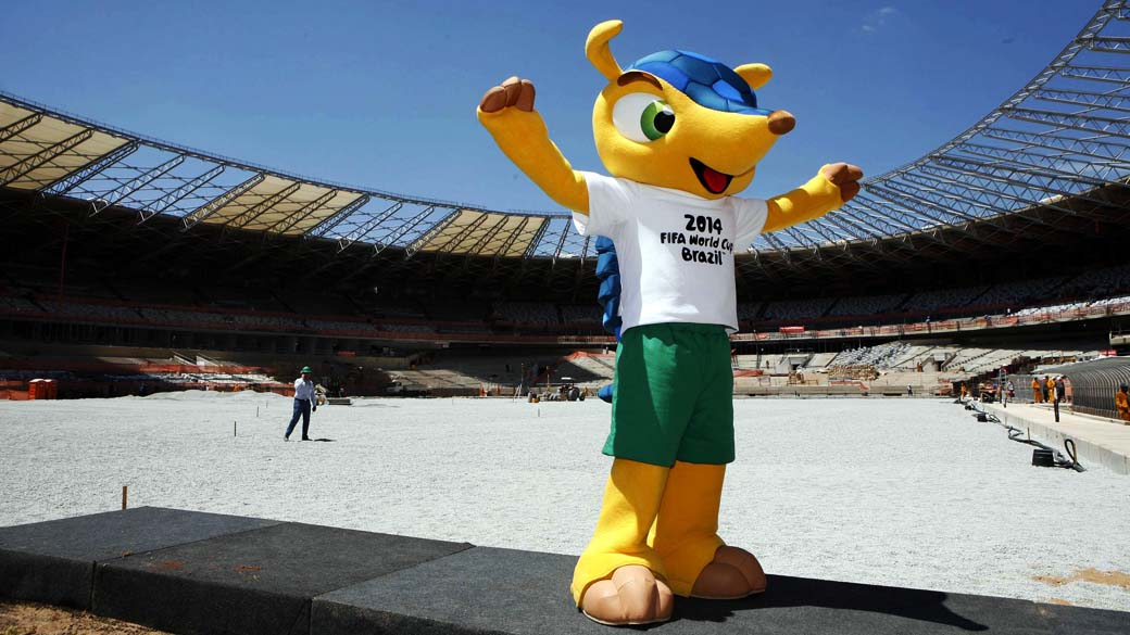 O mascote oficial da Copa do Mundo 2014 no Mineirão em Belo Horizonte
