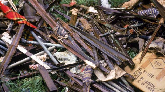Ferros utilizados como armas pelo presos durante o confronto com os policiais no massacre do Carandiru, em outubro de 1992