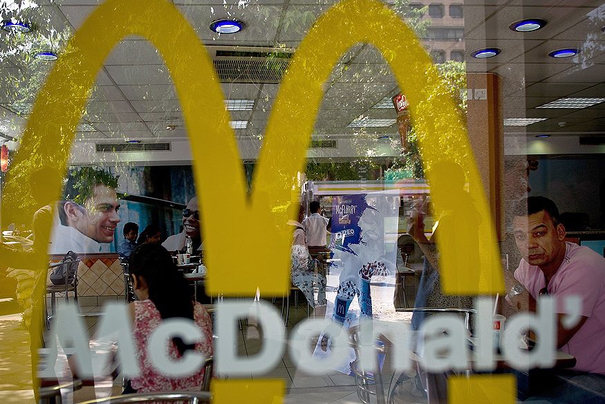 ‘Mega McDonald’s’ no Lollapalooza faz esforço por menor impacto ambiental