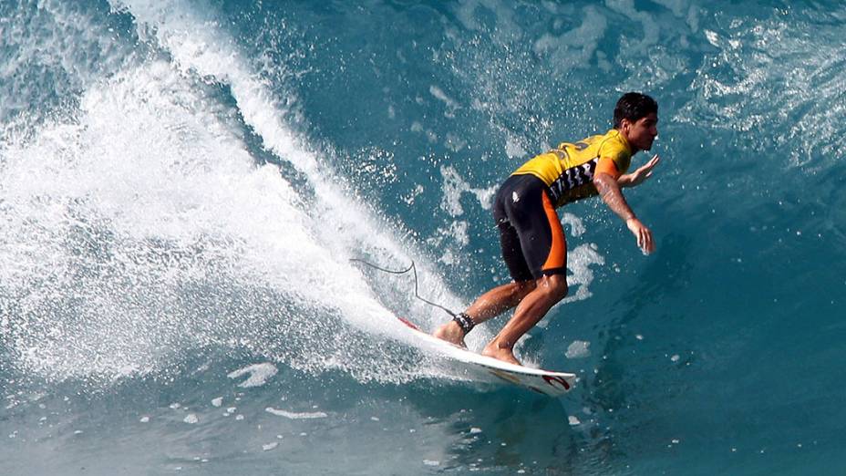 O surfista paulista Gabriel Medina, 20, conquista o título mundial de surfe, durante o Billabong Pipe Masters, última etapa do Circuito Mundial de Surfe, nesta sexta-feira (19) na praia de Pipeline, em Honolulu, na ilha de Oahu no Havaí, Estados Unidos