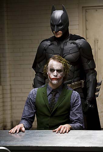 O grande desafio do Batman de Robert Pattinson: superar o Batman de Nolan |  VEJA