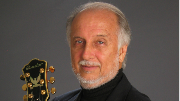 Compositor e violonista Roberto Menescal