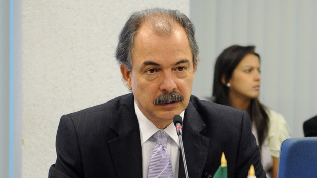 O ministro da Ciência e Tecnologia, Aloizio Mercadante: PSDB pede novas investigações sobre o Dossiê dos Aloprados