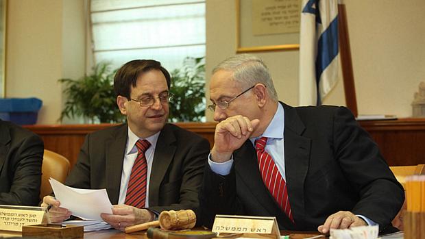 Meridor com primeiro-ministro israelense Benjamin Netanyahu em Jerusalém