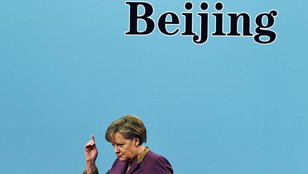 Primeira-ministra alemã participa de evento em Pequim nesta quinta-feira: visita tem como objetivo estimular relações comerciais entre os países