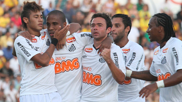 Mesmo após partida pela Libertadores, Muricy escalou os titulares em Mirassol