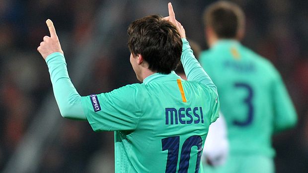 Messi comemora seu gol na partida contra o Shakhtar Donetsk, na Liga dos Campeões