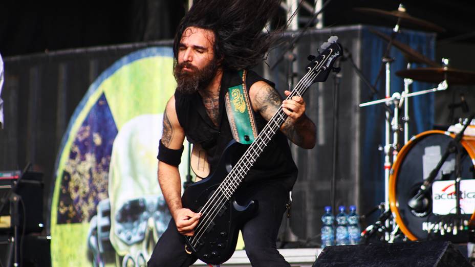 Banda israelense Orphaned Land se apresenta no Metal Open Air