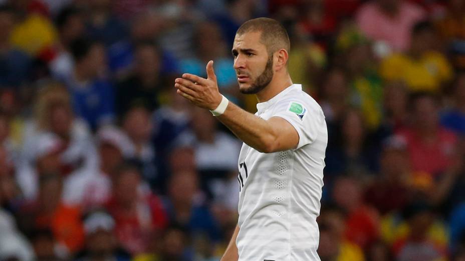 Benzema, da França, durante o jogo contra o Equador no Maracanã, no Rio