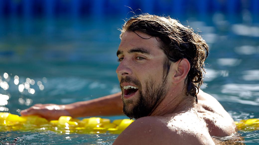 Michael Phelps, durante GP de Santa Clara, nos EUA. Ele levou quatro medalhas na competição