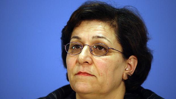 Mina Ahadi, porta voz do Comitê Internacional contra a Execução e do Comitê Internacional contra o Apedrejamento