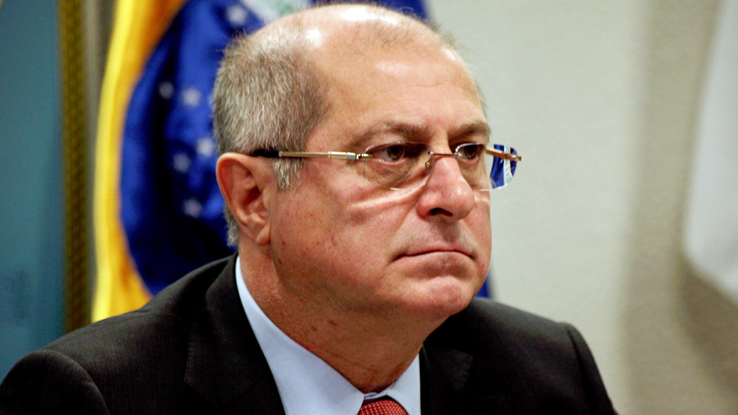 Ministro das Comunicações, Paulo Bernardo