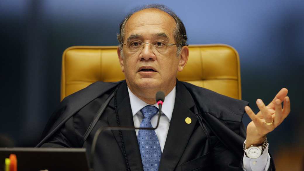 Ministro Gilmar Mendes profere seu voto no julgamento de ação contra cotas raciais na UnB
