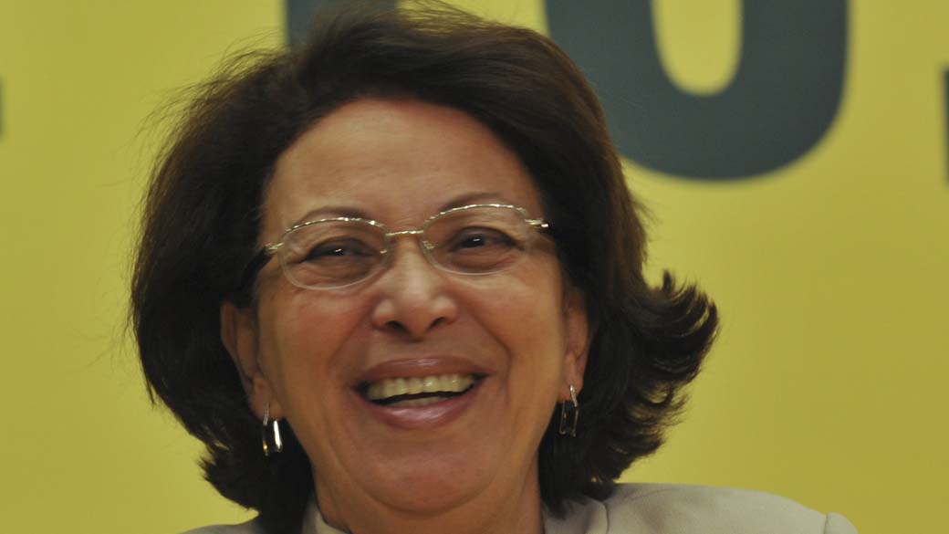 Ideli Salvatti: enrolada com doação de 2010