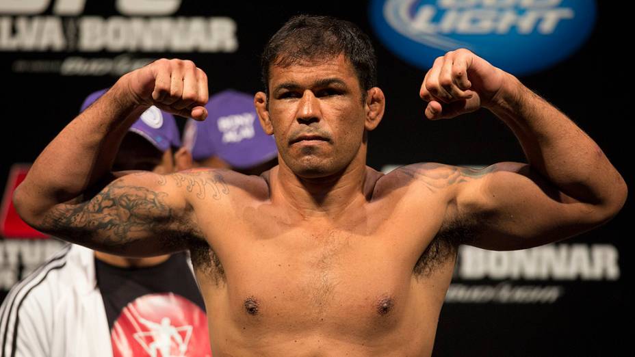 Rodrigo Minotauro, lutador do UFC, durante a pesagem oficial para o UFC Rio III, realizada na HSBC Arena, Barra da Tijuca