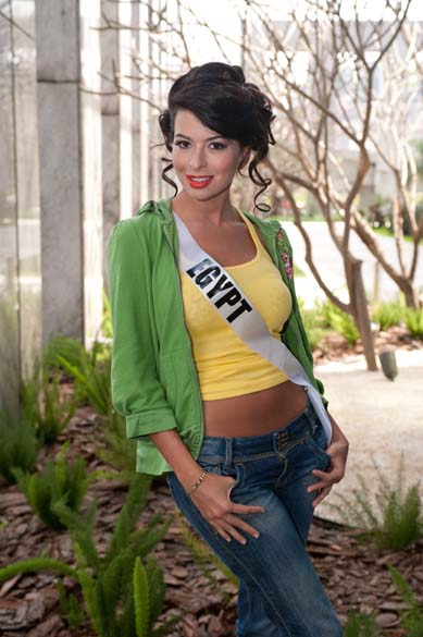 A egípcia Sara El Khouly, candidata a Miss Universo 2011