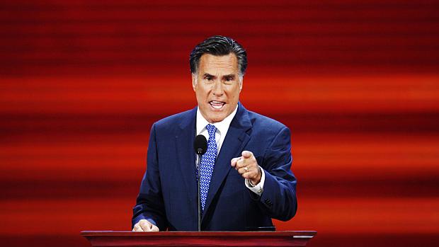 Mitt Romney diz que apoiaria a diplomacia americana "com uma opção militar muito real e confiável"