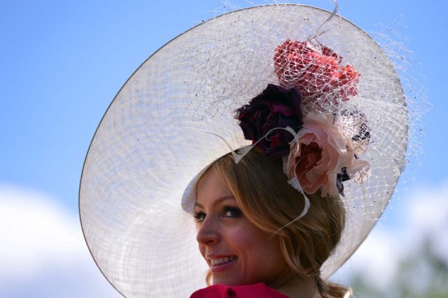 Público do Royal Ascot, tradicional corrida de cavalos na Inglaterra