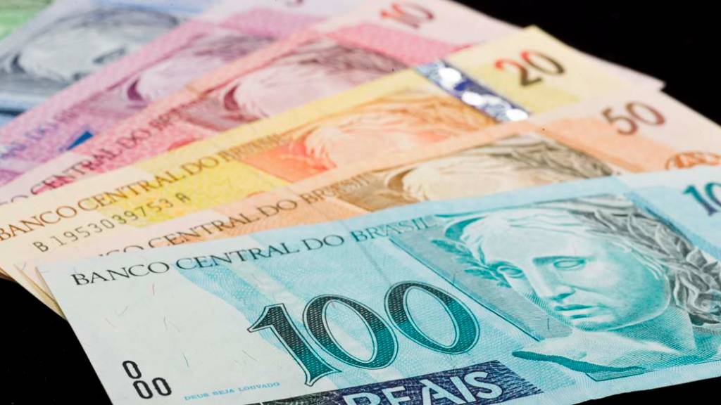 Salário mínimo 2025: veja valor que será pago em fevereiro após reajuste