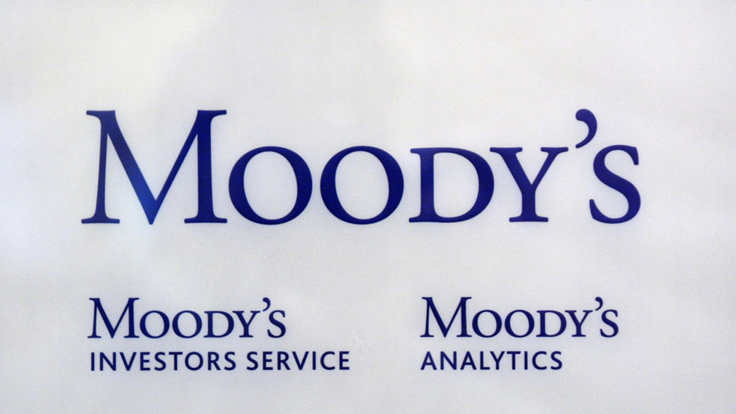 Logo da Moody's em escritório da agência em Paris