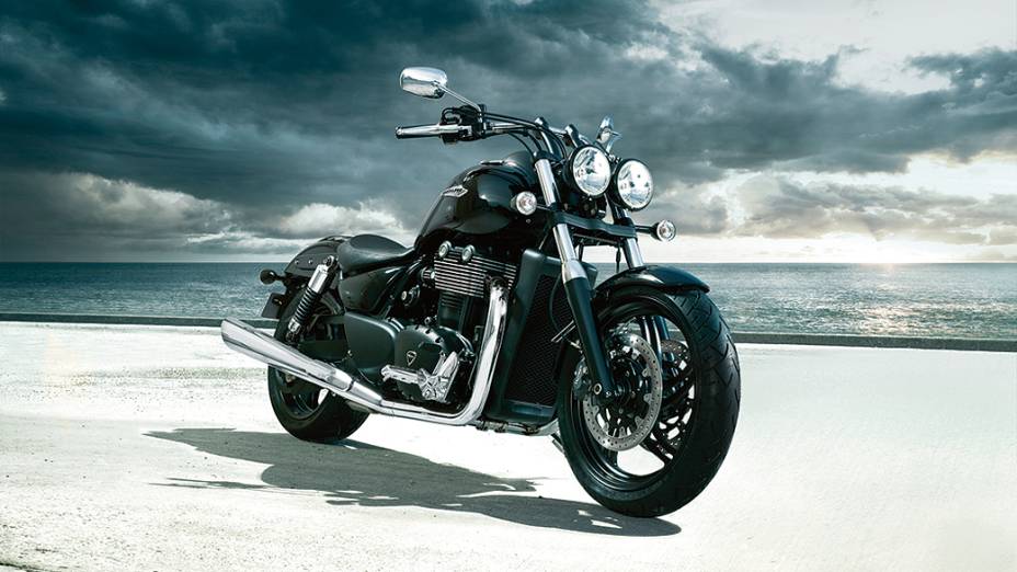 Triumph Thunderbird Storm