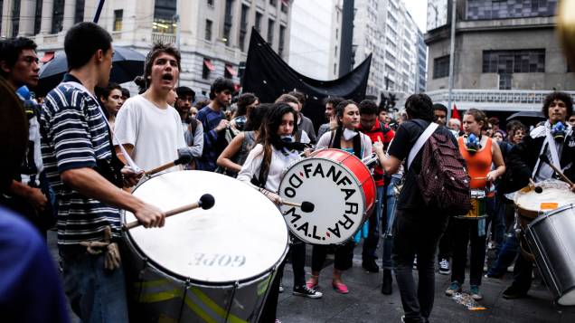 Manifestação do Movimento Passe Livre (MPL) contra o preço da tarifa, em São Paulo