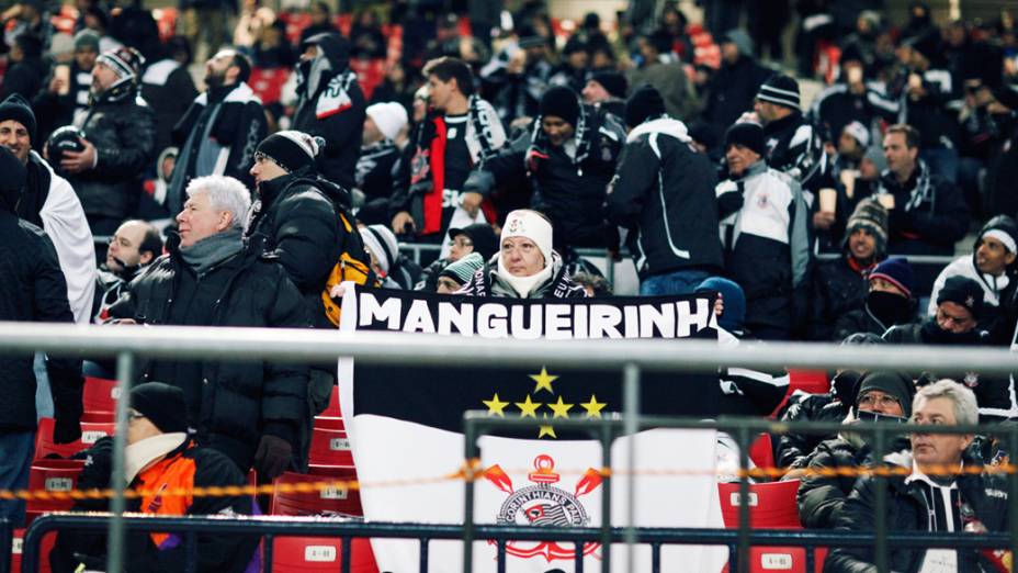 Torcida do Corinthians empurra o time na partida contra o Al Ahly pela semifinal do Mundial de Clubes da Fifa em Toyota