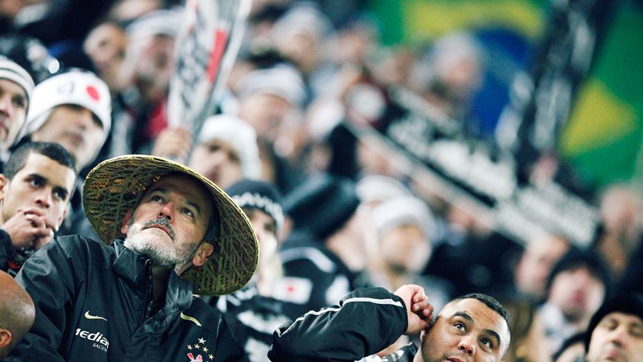 Torcida do Corinthians empurra o time na partida contra o Al Ahly pela semifinal do Mundial de Clubes da Fifa em Toyota