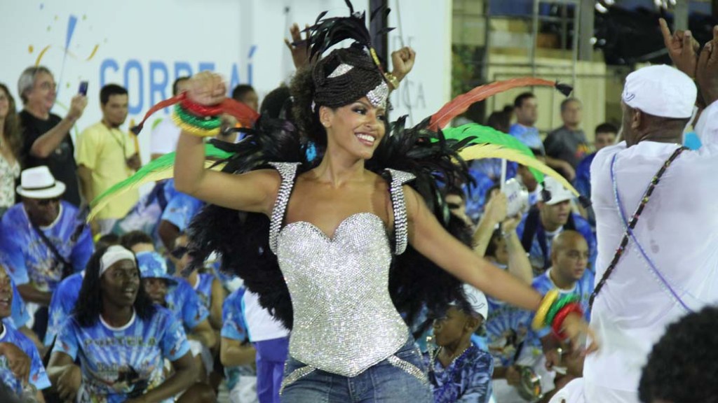 Sheron Menezes no ensaio técnico da escola de samba Portela para o carnaval 2012, no Sambódromo, Rio de Janeiro