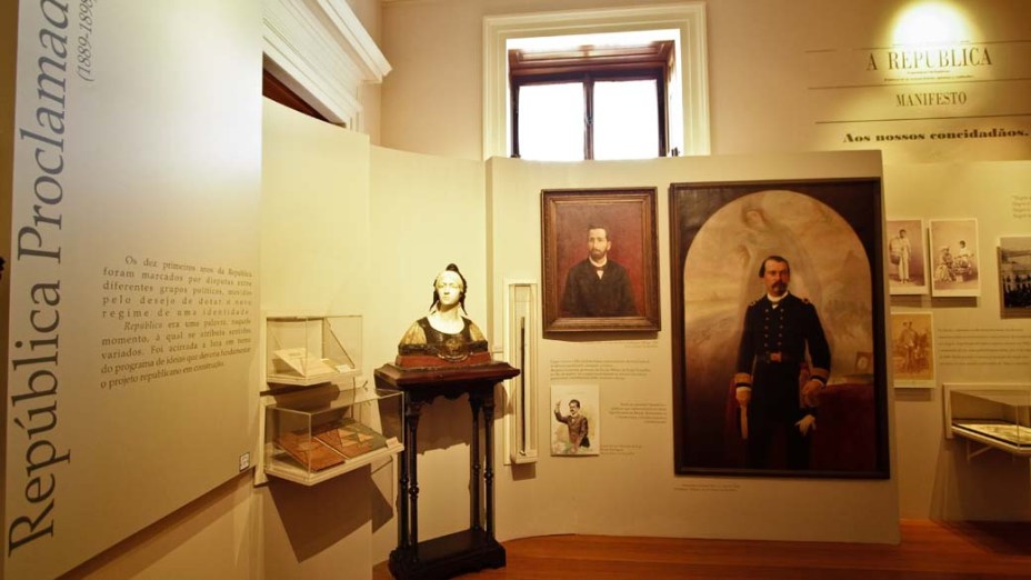 Exposição “A República Brasileira” no Museu da República, bairro do Catete, Rio de Janeiro
