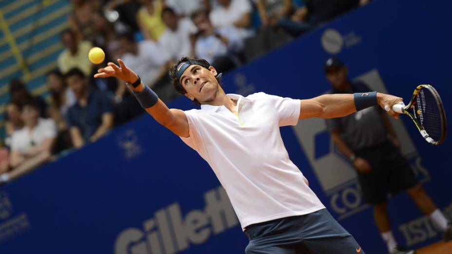 O espanhol Rafael Nadal estreou no Brasil Open, nesta terça-feira (12), na chave de duplas. Ao lado do argentino David Nalbandian, no Ginásio do Ibirapuera, em São Paulo