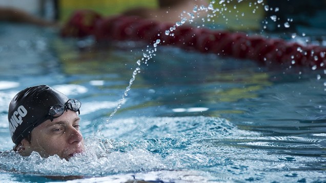 Cesar Cielo participa de treino de natação no Crystal Palace em Londres
