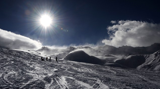 Neve cobre montanha Val Thorens, na França