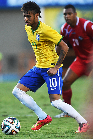 Neymar durante o amistoso contra o Panamá, em Goiânia